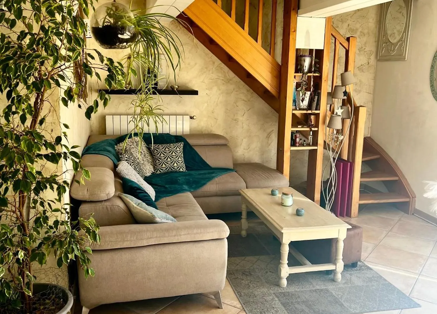 Lägenhet Jolie Maison Chaleureuse Sainte-Tulle